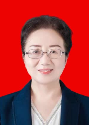 杨冠华